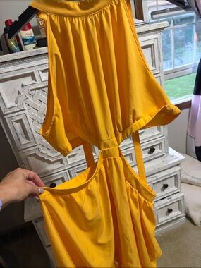 SHEIN Yellow Backless Halter Cutout Dress